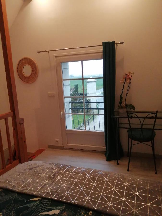 Le clos des augers. Chambre Descartes Azay-sur-Cher Exterior foto