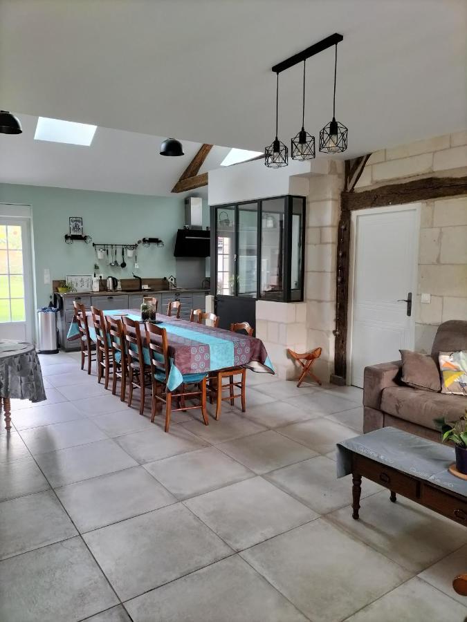 Le clos des augers. Chambre Descartes Azay-sur-Cher Exterior foto